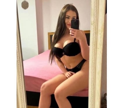 Escort Banstead Reigate and Banstead - Photos for New here❤️Lora♥️ sexy girl ❤️