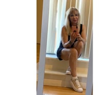 Linett 48 . European Lady. Would you like a Special Massage?