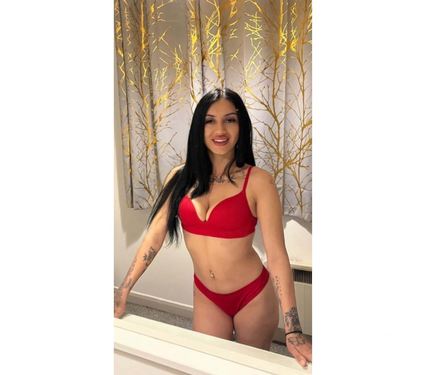 Escorts North London Bounds Green - North London - Photos for 💯New In Town Slim Girls Denisa Party!🎉