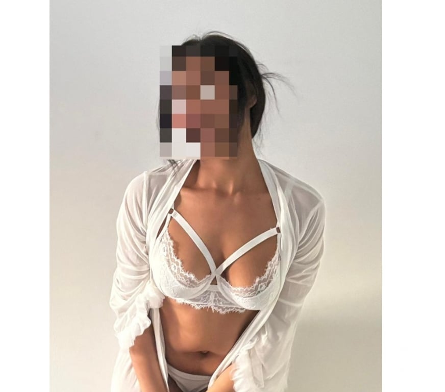 Escorts Kent Ashford - Photos for 6ft1 Goddess Ashford Canterbury Maidstone Folkestone
