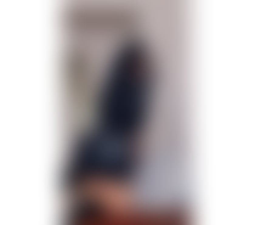 HERE ALICE😈 THE BEST BRUNETTE 🖤 HOT