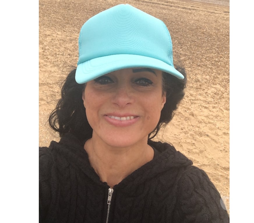 Full body massage Essex Southend-on-Sea - Photos for Westcliff on sea massage pedicure exfoliating £70