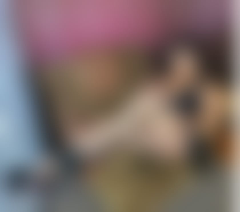 SARA ❤️AMAZING ❤️CLASSY GIRL❤️NEW