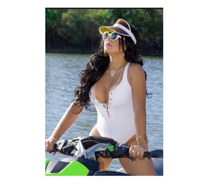 Transsexual Milton Keynes City Centre Milton Keynes - Photos for NEW SEXY BRAZILIAN TS BELLA XL HOT