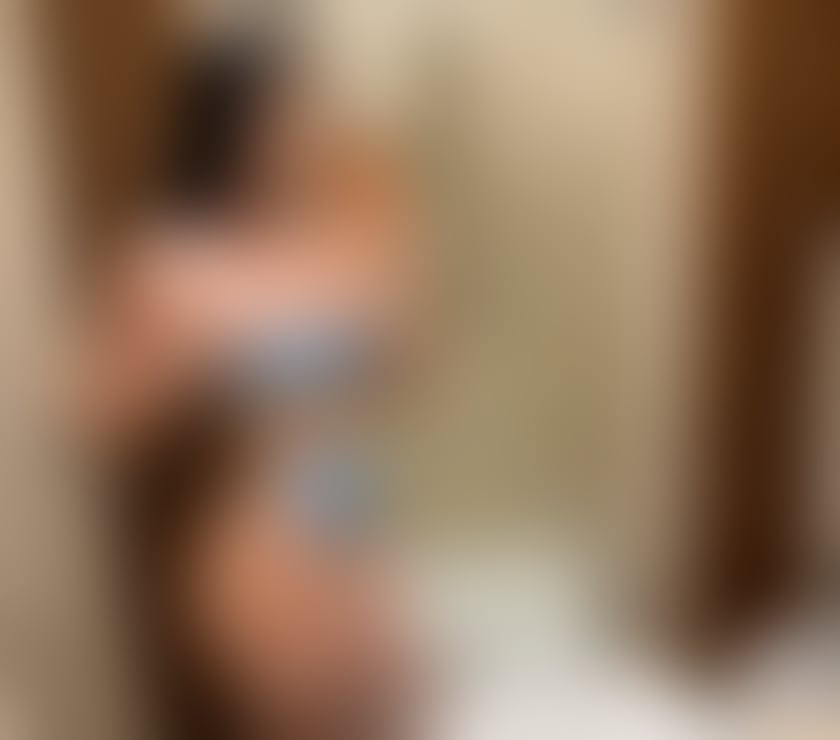 Escorts Gants Hill Station East London - Photos for 🥵 Gorgeous Curvy Petit 🔥Brazilian Party Girl
