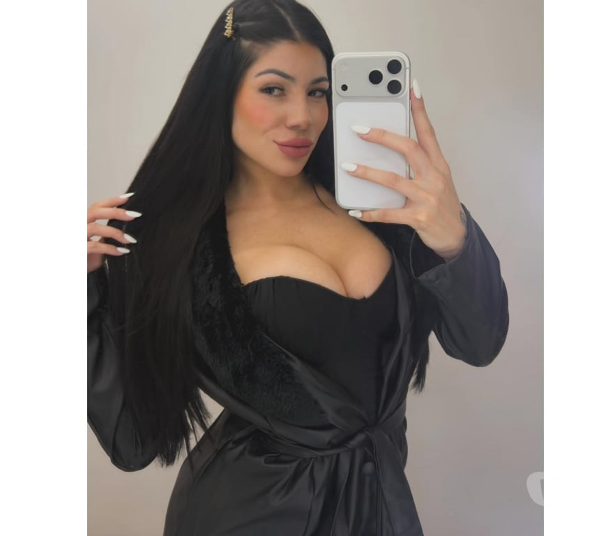 Escorts East London Gants Hill Station - East London - Photos for 🥵 Gorgeous Curvy Petit 🔥Brazilian Party Girl