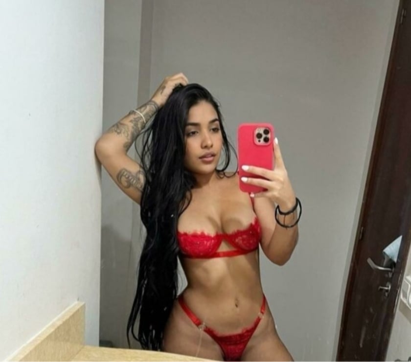 Escort Woolwich South East London - Photos for Latina♥️ Sandra full service girl 📞🔞