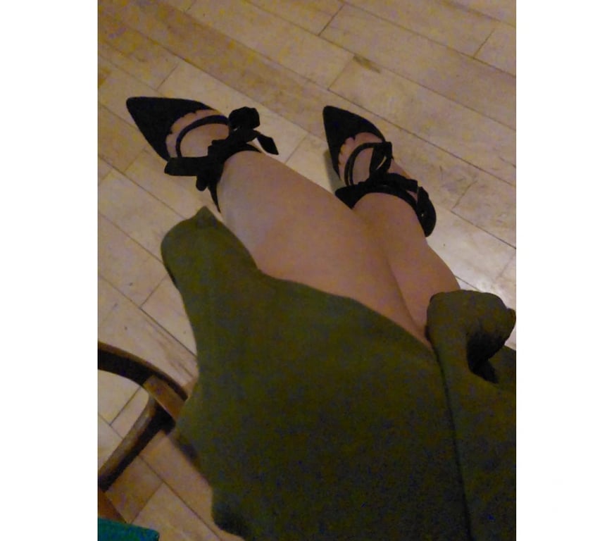 Escorts North West London Golders Green Station - North West London - Photos for ENGLISH😈MIXED RACE🔥MILF💦 REAL✅️FINCHLEY ❗️