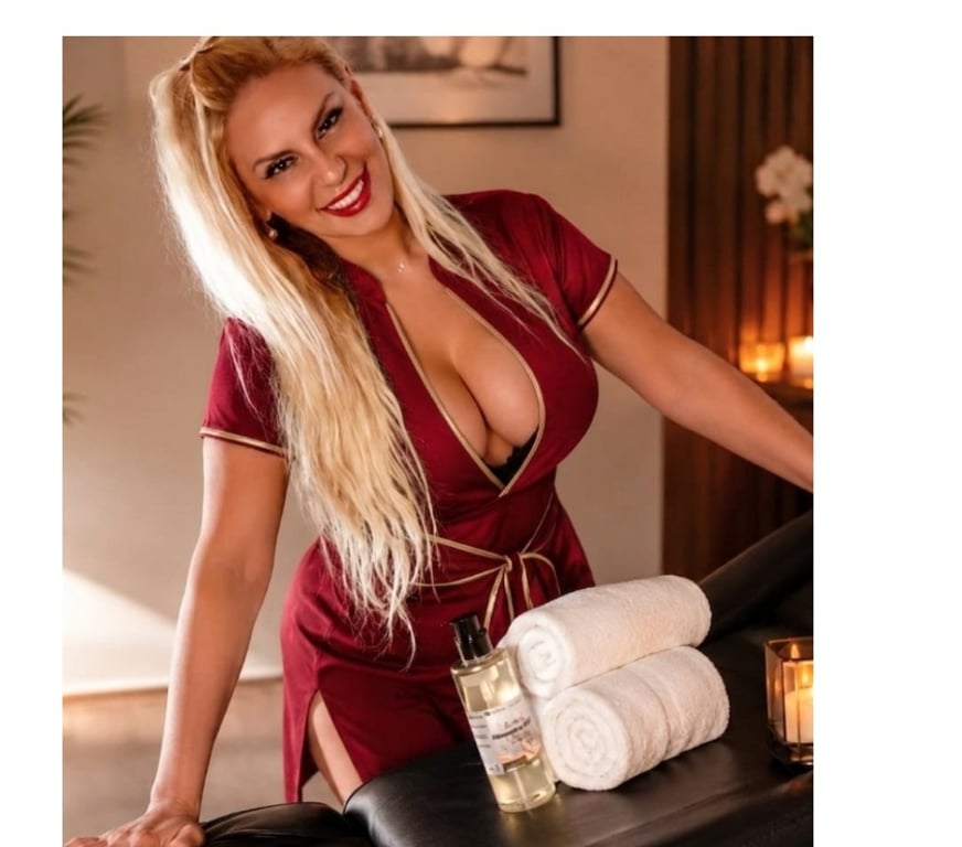 Escorts Greater Manchester Manchester - Photos for THE QUEEN IS BACK!👑NURU,B2B,RELAX MASSAGE PROFESIONAL