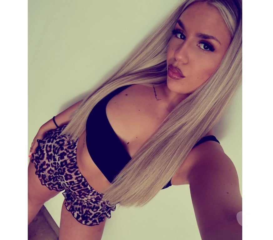 Adult Entertainment East London East Ham - East London - Photos for Naughty Blonde, here to make your fantasies, Call me
