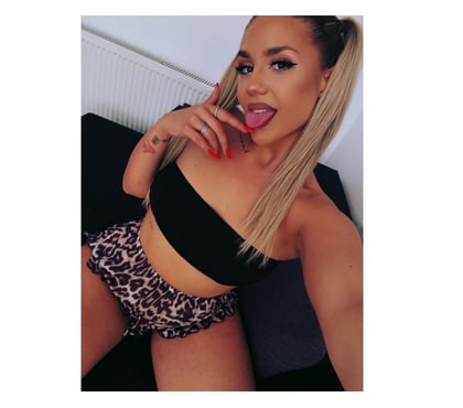 Adult Entertainment East Ham East London - Photos for Naughty Blonde, here to make your fantasies, Call me