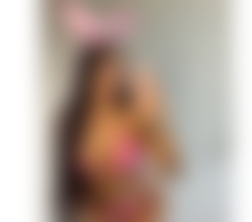 Isabela 🦊 new girl in the town 🦊