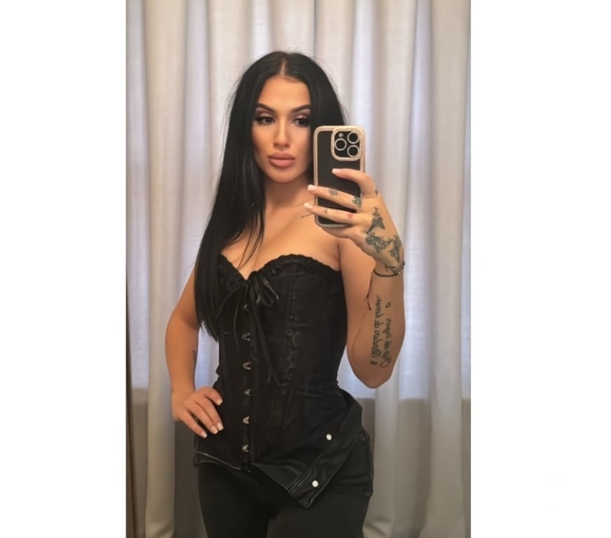 Escorts Tyne and Wear Newcastle upon Tyne - Photos for SANDRA HOT BRUNETTE