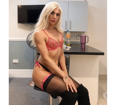 Trans Escorts Shepherd`s Bush West London - Photos for MELISSA BLANTT TS 🔥❤️❤️😈