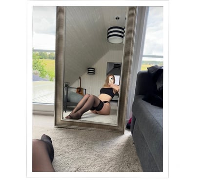 Escorts Milton Keynes City Centre Milton Keynes - Photos for New Amelia in area blonde 25yo x