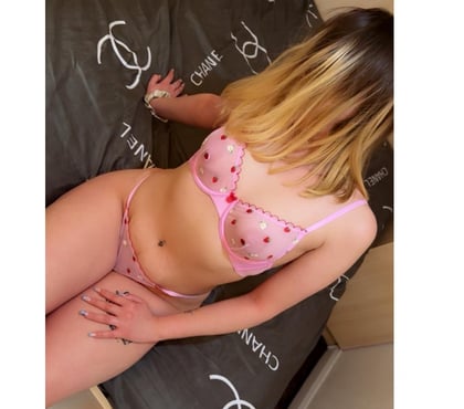 Escorts Uxbridge Hillingdon - Photos for AVAILABLE💯REAL PICTURES💚OWO🔥CIM💋OUTCALL ONLY💚