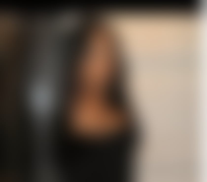 Escorts West Yorkshire Leeds - Photos for Anaa Calll me incall or outcall XX