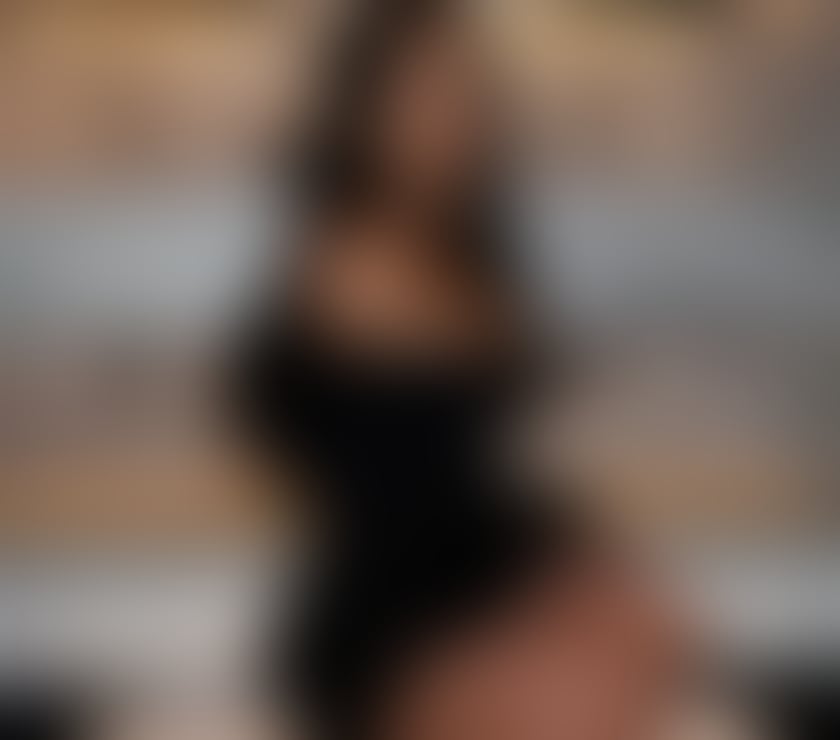 Escorts West Yorkshire Leeds - Photos for Anaa Calll me incall or outcall XX