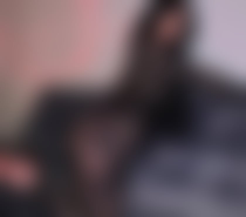 Karina Sexy Latina🖤✨ Wet Kisses