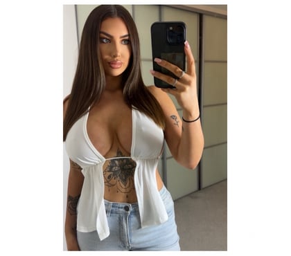 Escort Slough Town Centre Slough - Photos for HERE FOR 1 WEEK💋 CALL ME NOW ✅