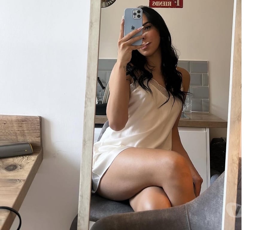 Trans Escorts North Lanarkshire Motherwell - North Lanarkshire - Photos for VICKTORIA TS🇧🇷7INCHES🔥GOOD SERVICES