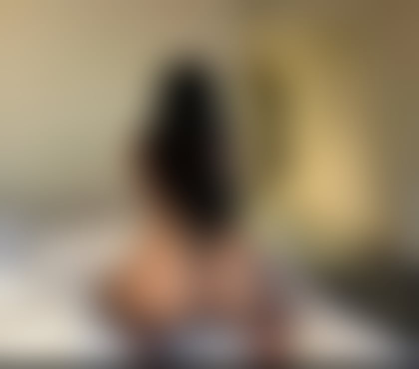 Alma new girl best party