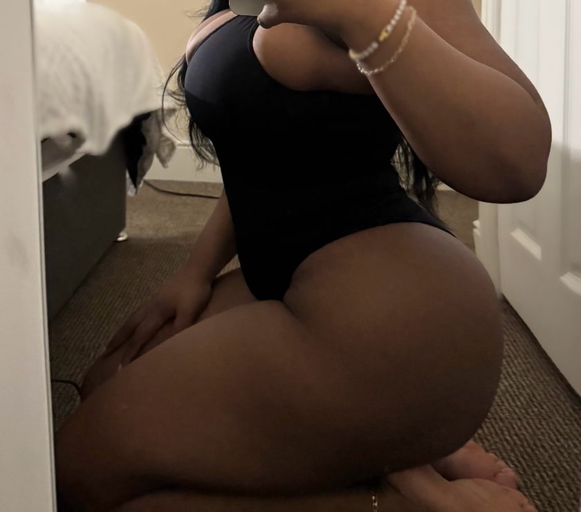 Escorts East London Bow - East London - Photos for Sexy Curvy Brandy