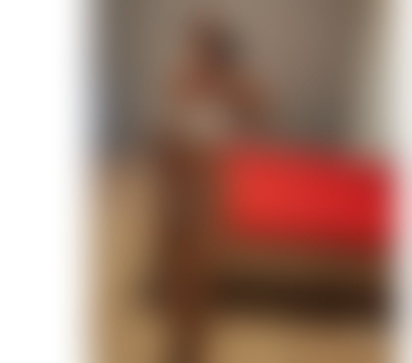 Escorts West Yorkshire Leeds - Photos for Elegant beutiful blond party girl . Outcall available