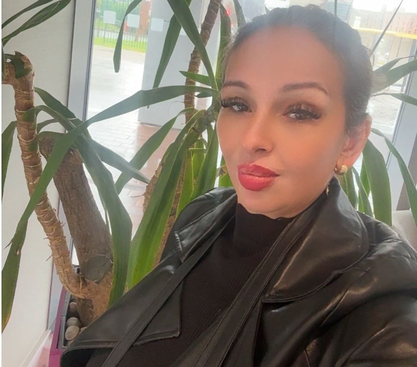 Escorts Merseyside Liverpool - Photos for Refinement, passion and fulfilled fantasies, real photos %