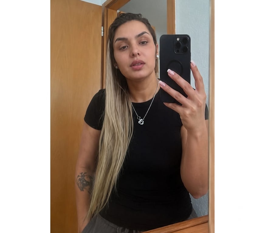 Escorts Buckinghamshire Milton Keynes - Photos for Hey guys im Karla sexy girl im New one you are city