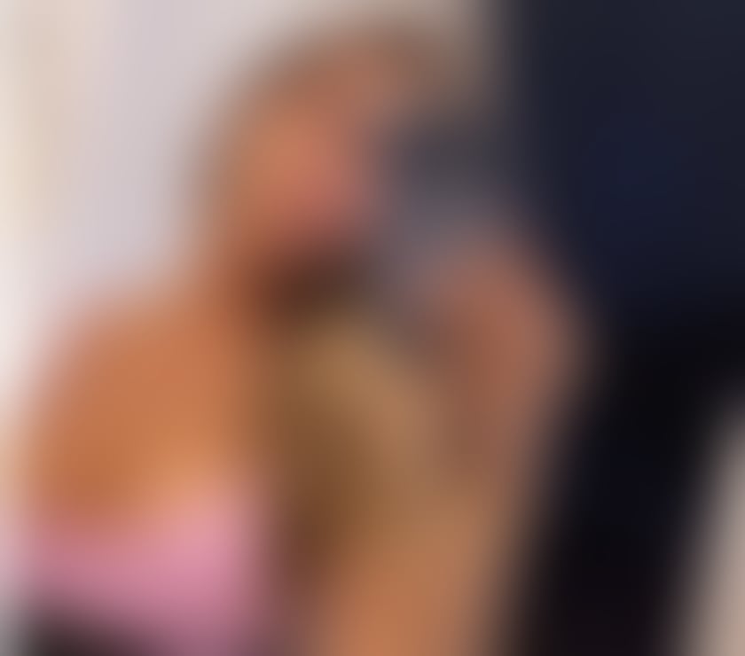 Trans Escorts East London Barking Station - East London - Photos for Bella Kitty Brazilian 🩷Thays big boobs and big ass xxl