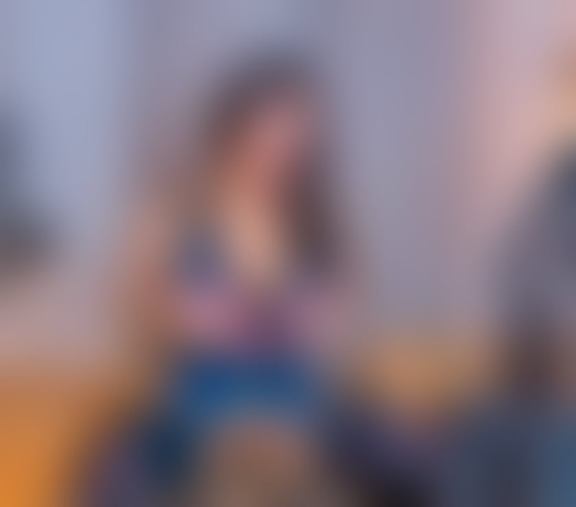 Trans Escorts Barking Station East London - Photos for Bella Kitty Brazilian 🩷Thays big boobs and big ass