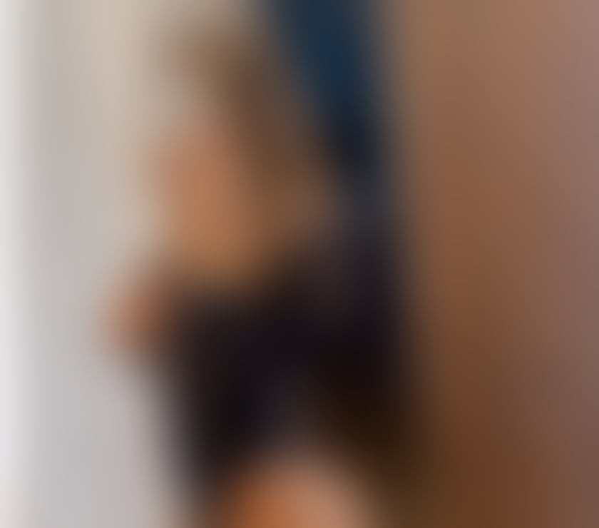 Trans Escorts East London Barking Station - East London - Photos for Bella Kitty Brazilian 🩷Thays big boobs and big ass xxl