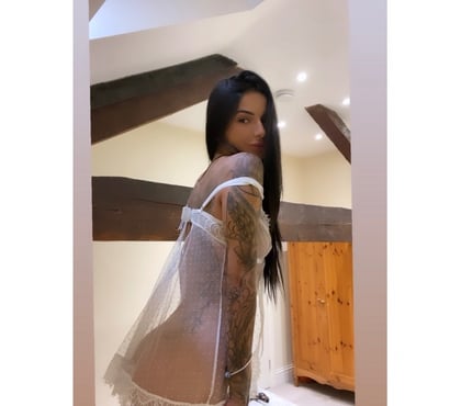  Escorts Canary Wharf East London - Photos for Bia moreno 🍒Brazilian