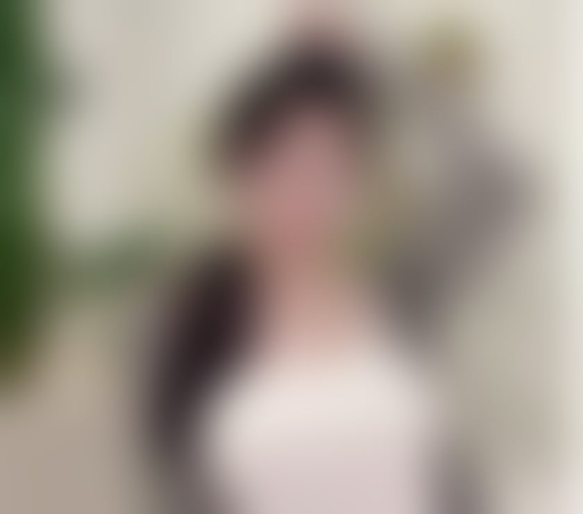 Sexy Asian girl offer super escort