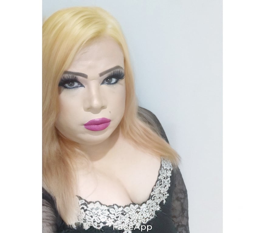  Gay massage Bedfordshire Luton - Photos for Trans Nadia party