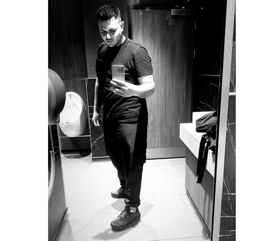  Gay massage Leicestershire Leicester - Photos for Rizo Greeck guy