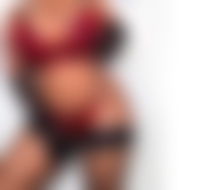 Escorts West Midlands Birmingham - Photos for Busty Curvy AFRICAN KIARA