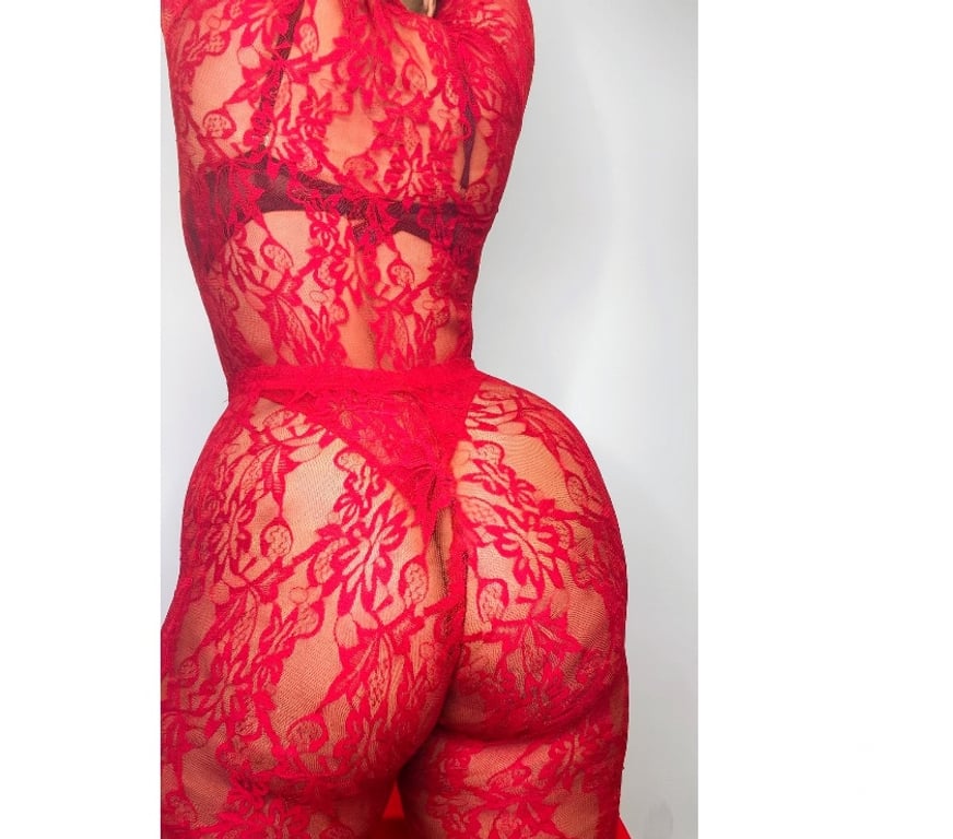 Escorts West Midlands Birmingham - Photos for Busty Curvy AFRICAN KIARA