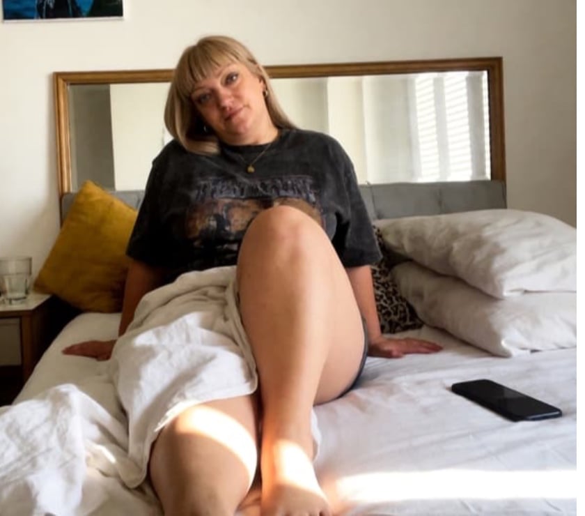  Escorts & Erotic Massage Poplar East London - Photos for RebecaMellones your sensual touch
