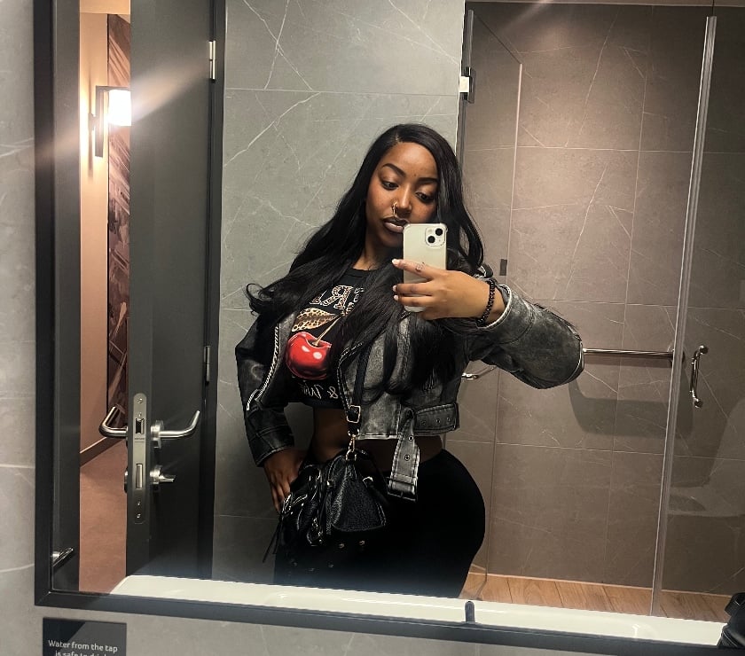 Escorts Leicestershire Leicester - Photos for Trina the girl next door