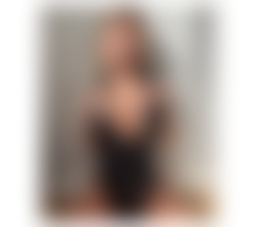 Escorts West Yorkshire Leeds - Photos for New here💋party girl for incall&outcalls 🥂
