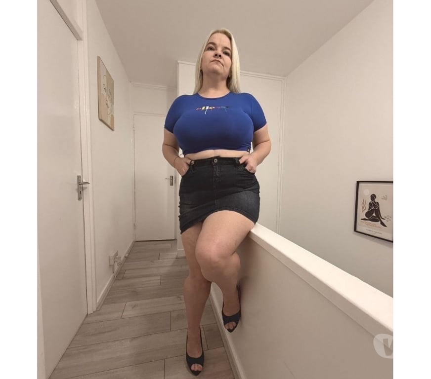 Escorts East London Newbury Park - East London - Photos for OWO INCLUDED🫦DANA💯FULL SERVICE💌🥂