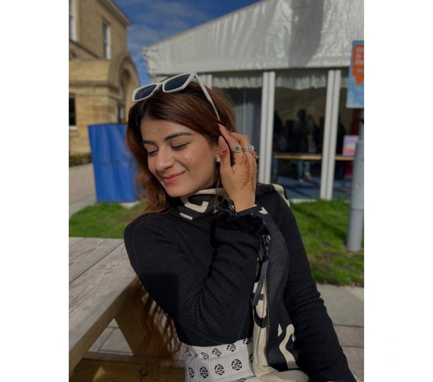 Escorts North West London Wembley Park - North West London - Photos for Indian girl lavanya for service available in Wembley
