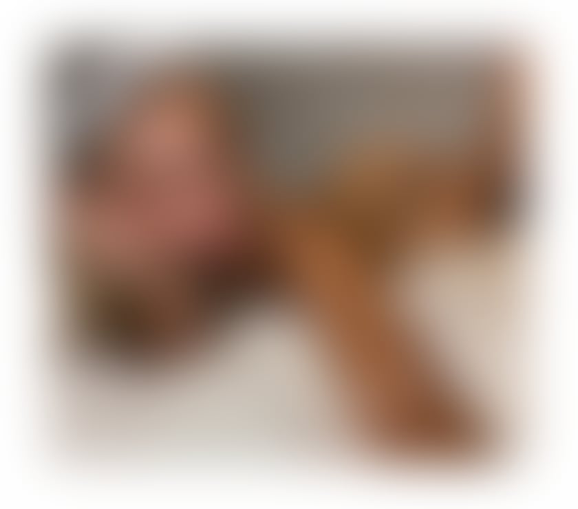  Escorts Battersea South West London - Photos for 😘STUNNING PARTY GIRL😍OUTCALL ONLY😘