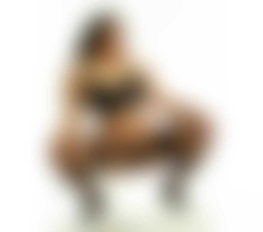 Escorts Devon Torbay - Photos for Charming Latina with Natural Allure – Classy & Genuine