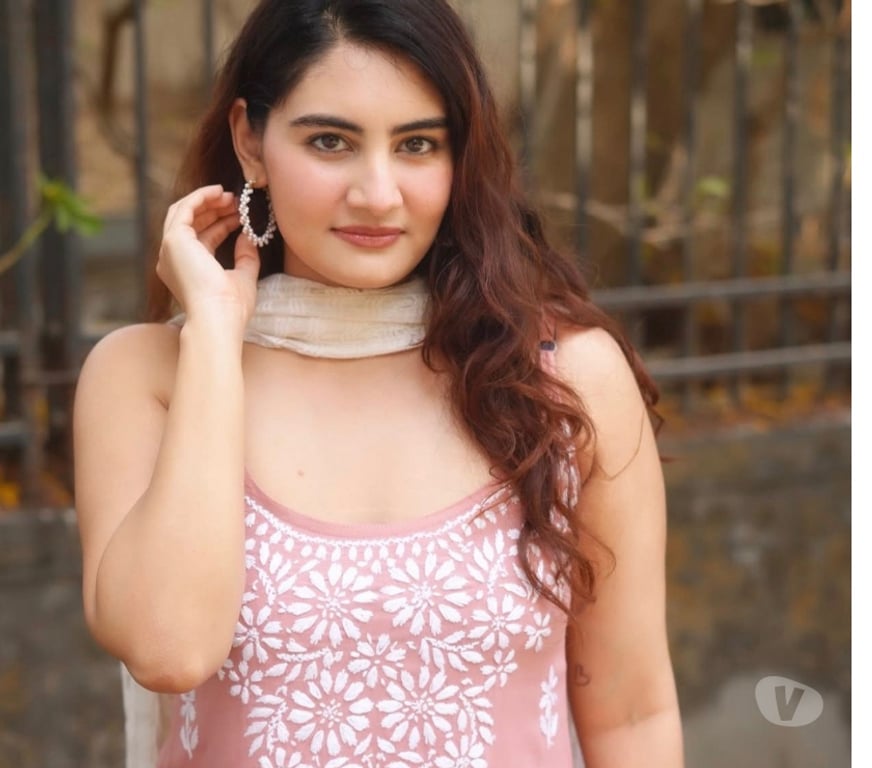 Escorts West Midlands Coventry - Photos for I'm 23 years Indian student new in the area