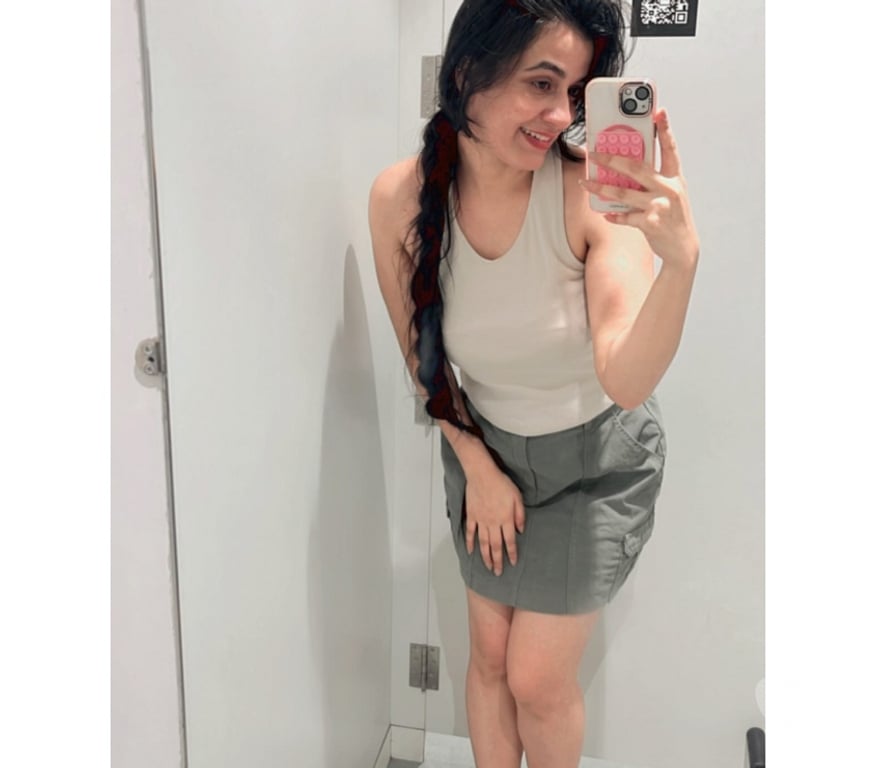 Escorts Ealing Southall - Ealing - Photos for HOT GIRL AVAILABLE FOR SERVICE IN AND OUTCALL