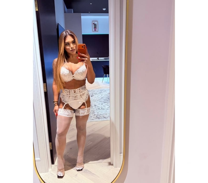 Trans Escorts Essex Basildon - Photos for GIO XXL QUENTE 🍆 DOMINANTE PARTY🎊🎉