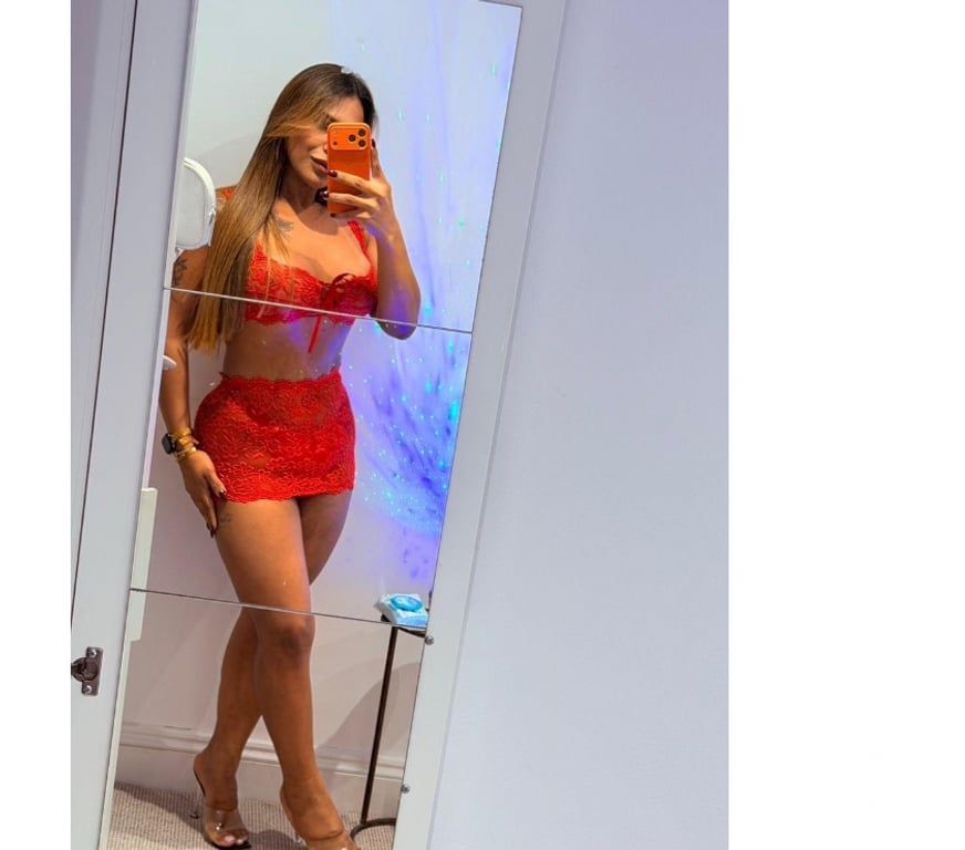 Trans Escorts Essex Basildon - Photos for GIO XXL QUENTE 🍆 DOMINANTE PARTY🎊🎉